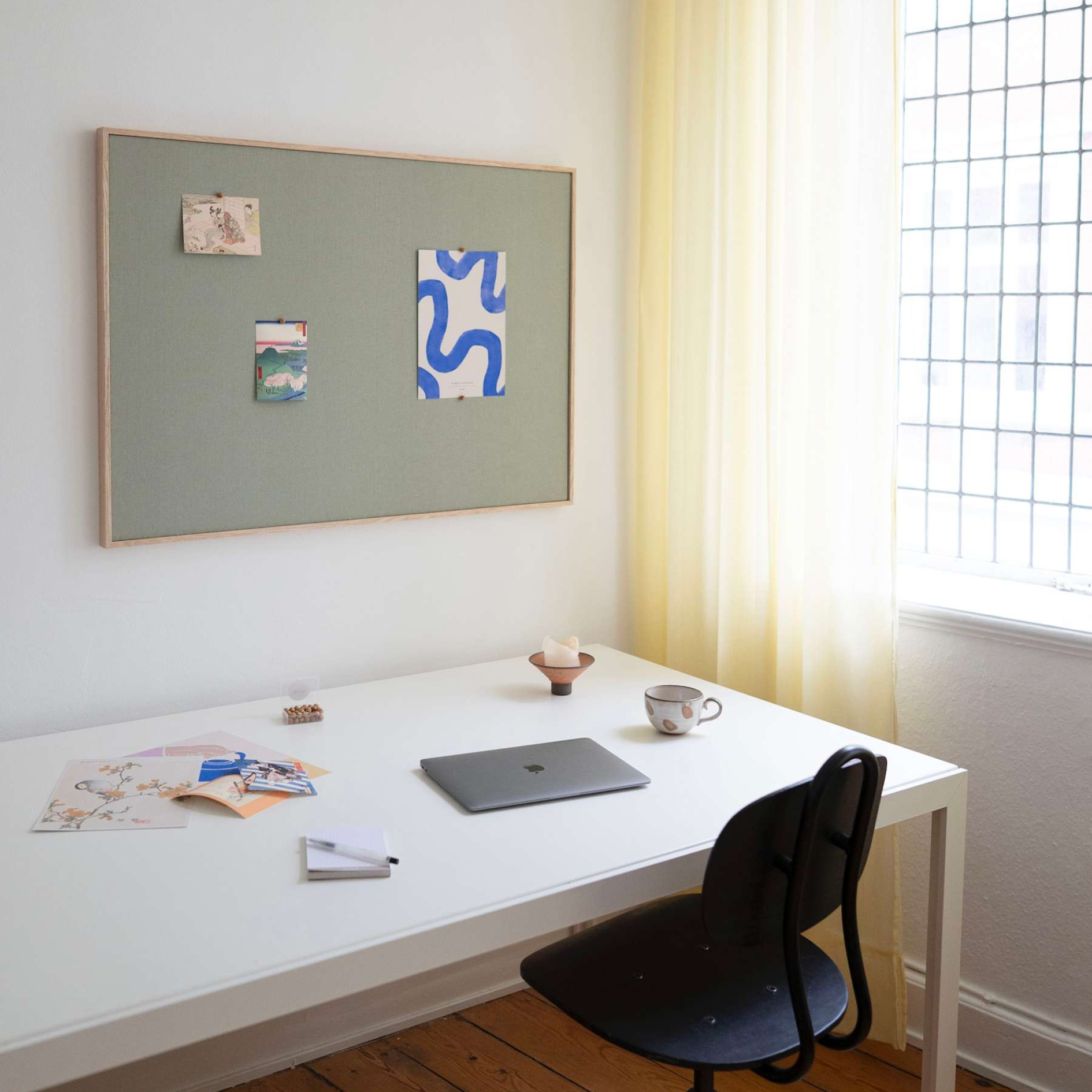 Pinboard 70 x 70cm